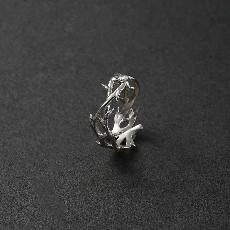 Thorned Elegance Ring